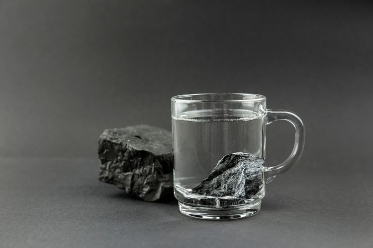 Šungit - minerál na čistenie vody