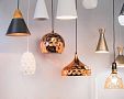 Luster do obývačky, kuchyne, jedálne i do spálne. V kurze sú moderné i krištáľové lustre