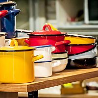 Aj kvalitné smaltované hrnce môžu byť lacné a mať dobré recenzie