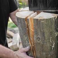 Najlepšie štiepačky dreva – ako vybrať poradia recenzie