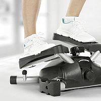 Najlepší stepper na chudnutie ukážu recenzie. Je výborný na spevnenie zadku