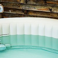 Ako vybrať nafukovaciu vírivku – poradíme vám, ktoré parametre si treba všímať