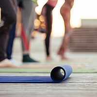 Ako si vybrať najlepšiu karimatku na cvičenie, na jógu či do hôr?