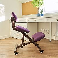 Kľakačka, nastaviteľná zdravotná stolička k PC – recenzie, skúsenosti