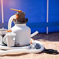 Piesková alebo kartušová filtrácia do bazéna. Ktorá je najlepšia?