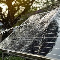 Čistenie a údržba solárnych panelov od lístia a snehu – postup