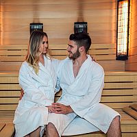 Infrasauna pre 2 osoby do domu aj bytu. Účinky, výhody a nevýhody