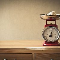 Mechanické a retro kuchynské váhy sú stalé in!