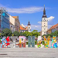 Ktorá časť Trnavy je najlepšia na bývanie? Realitný maklér Peter Vozár nám prezradí, kedy zlacnejú byty!